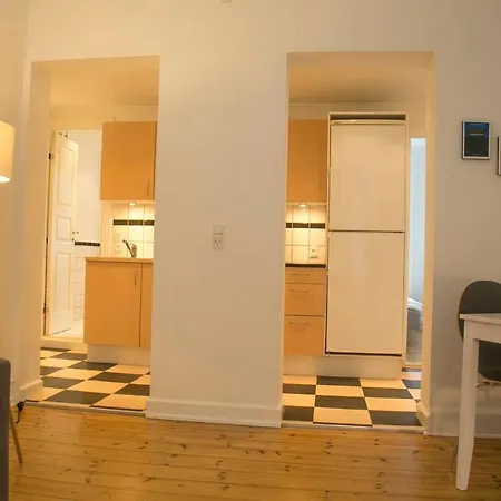 Beautiful 1-bedroom In Great Location! *